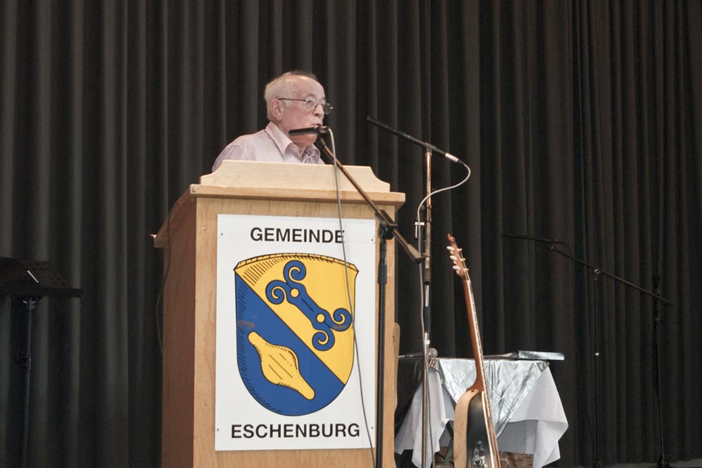 Heinz Blöcher erklärt die Cholestrinchen